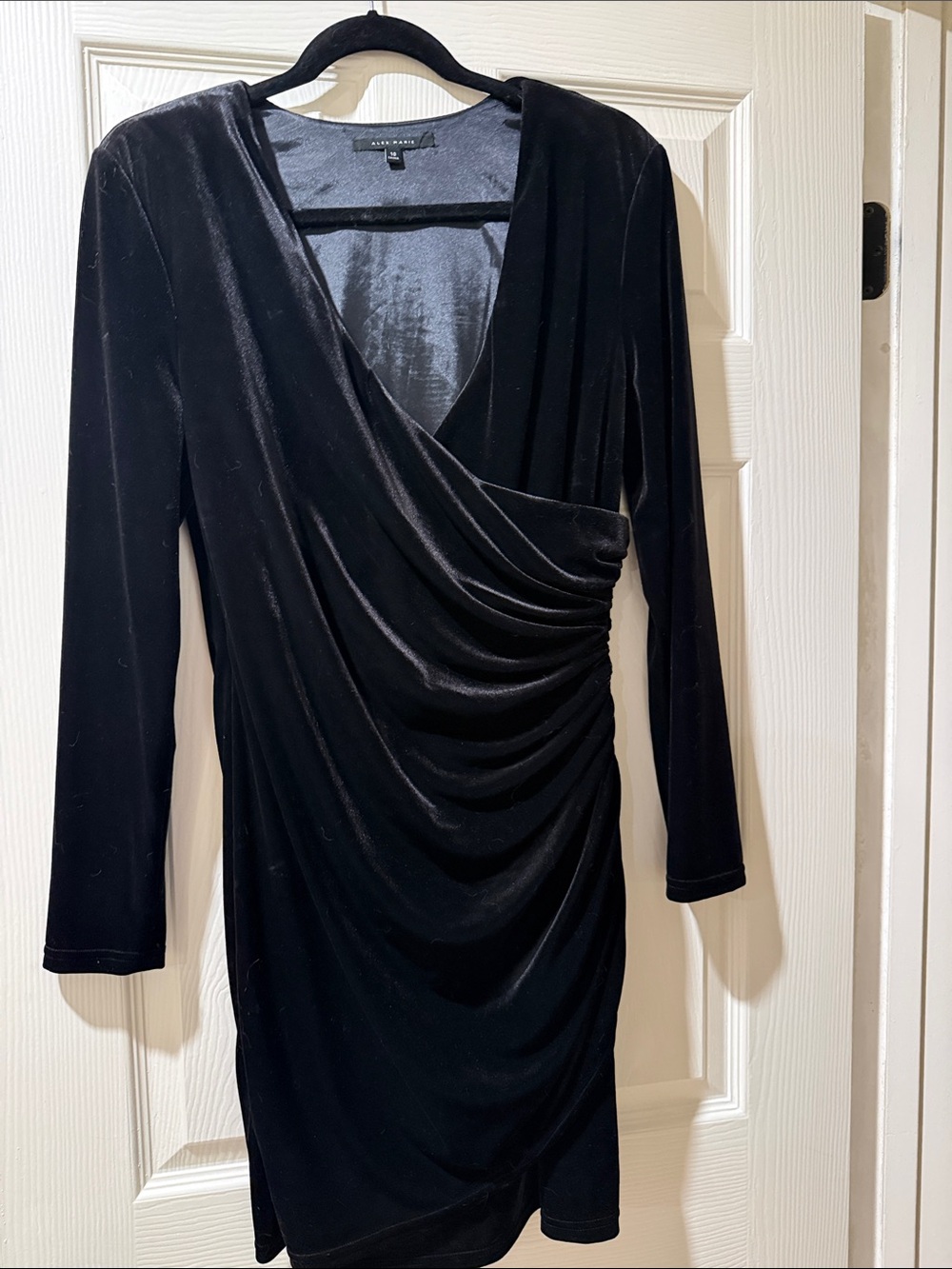 Alex Marie Black Velvet Long-Sleeve Draped Wrap Dress Size 10